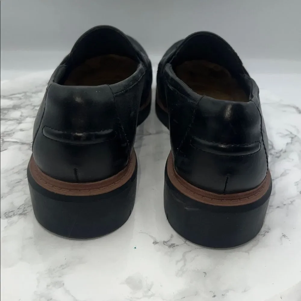CLARKS Black Westlynn  Loafer-6W